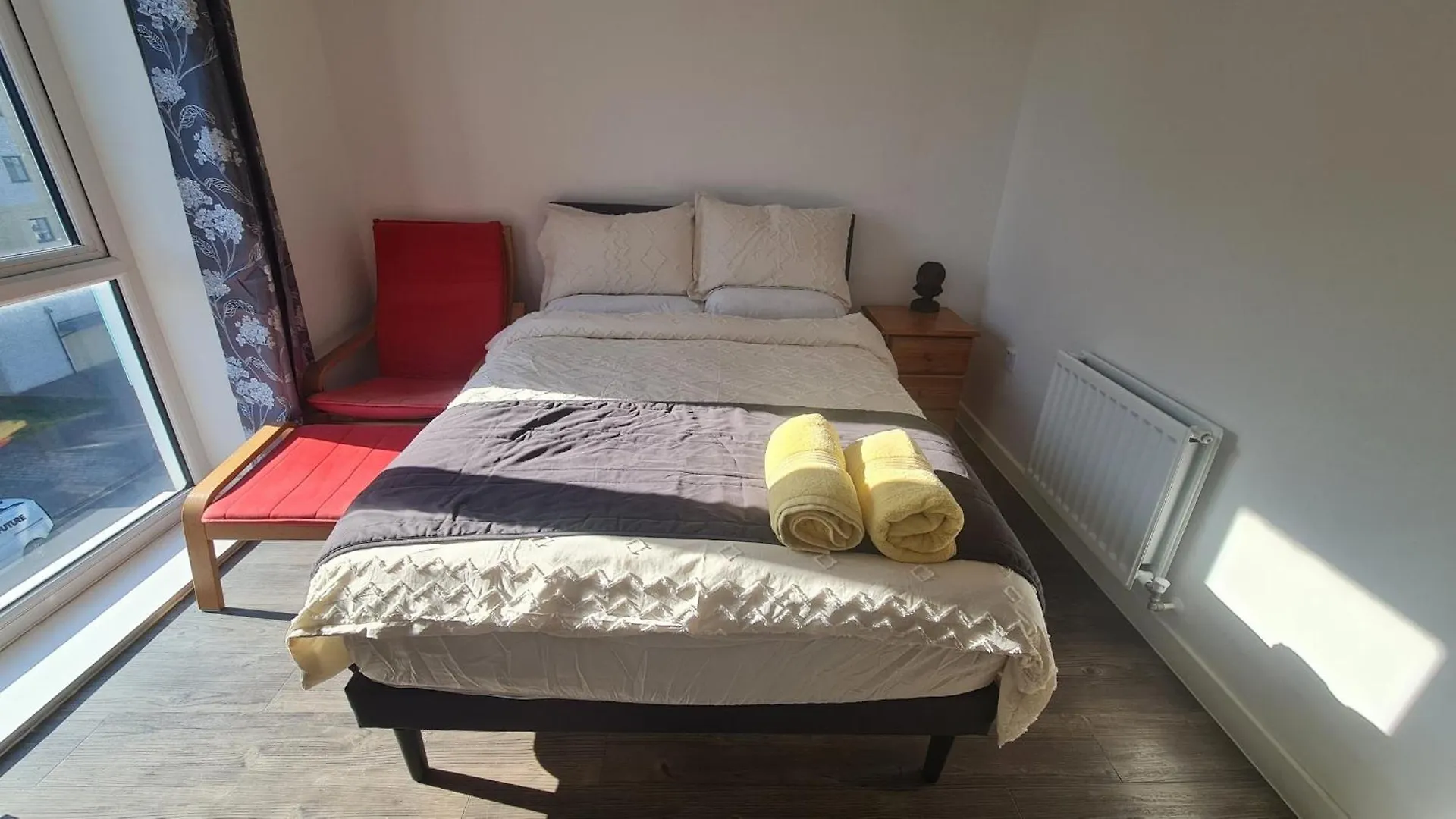 Lägenhet Riverside Apt- Sleeps 4 Parking & Transport Links Barking