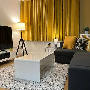 Modern And Stylish 1bed Flat Apartment
