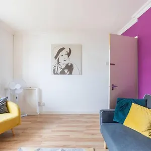 Cosy 1 Bedroom Flat Near Barking Town Centre Apartment